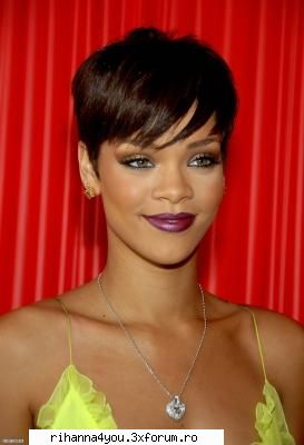 Poze - Admin - ..:: Rihanna ::..
