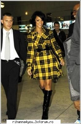 Poze - Admin - ..:: Rihanna ::..