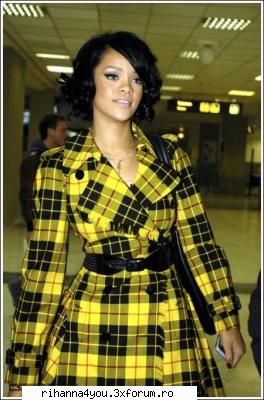 Poze - Admin - ..:: Rihanna ::..
