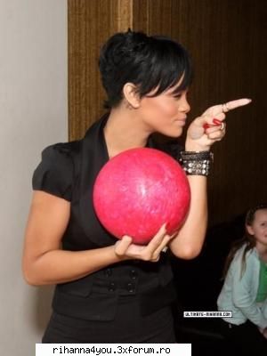 Poze - ***Winnie-Any*** - ..:: Rihanna ::..